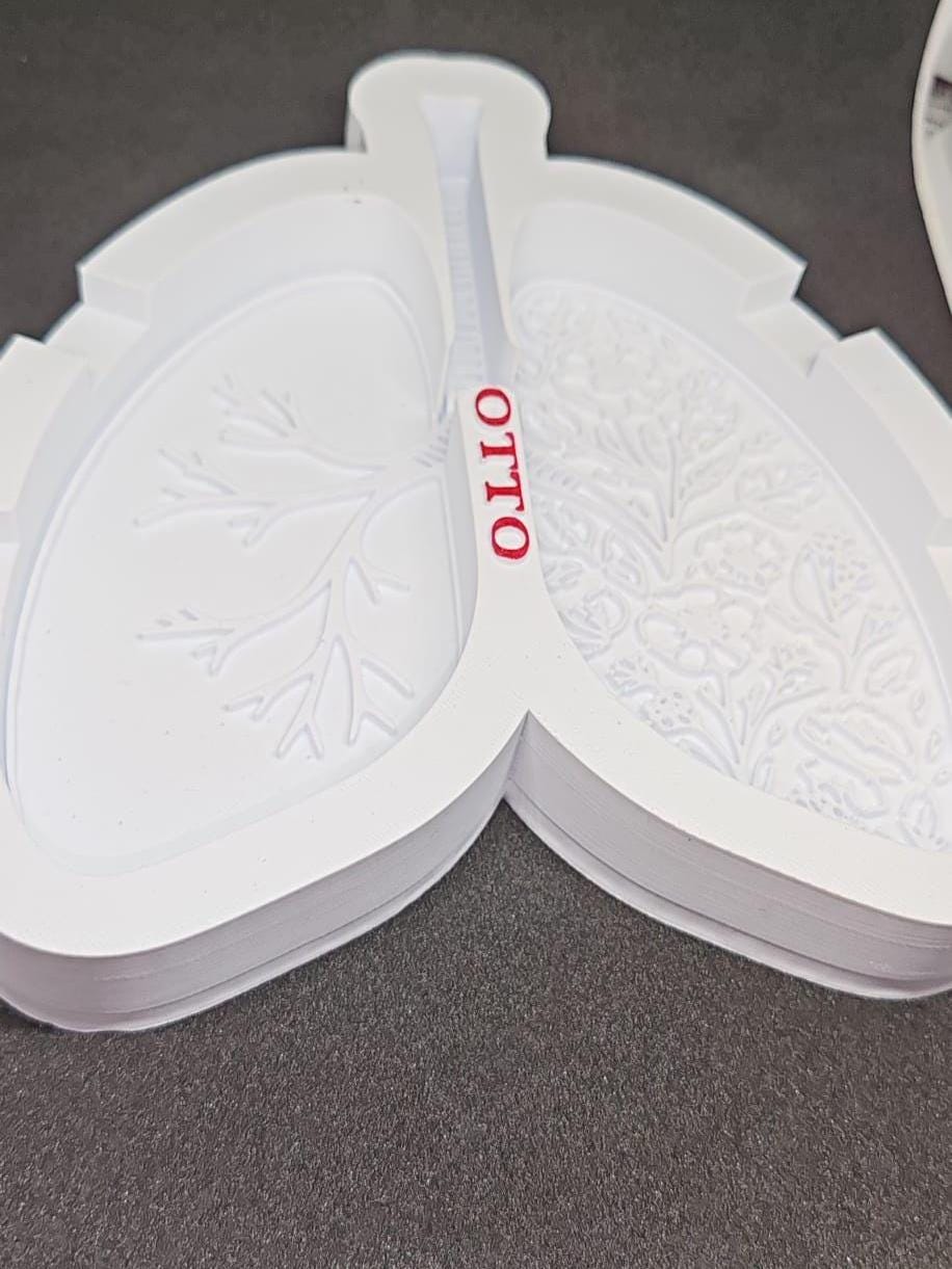 Quit Smoking Lung Ashtray | Stop Smoking Motivation Gift + Free E-book