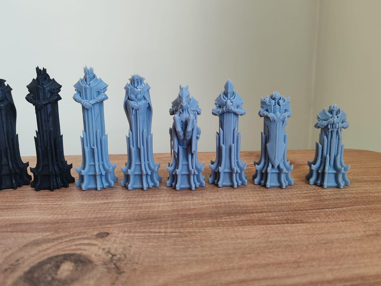 12K Resin Knight Chess Pieces: Unpainted Medieval Set