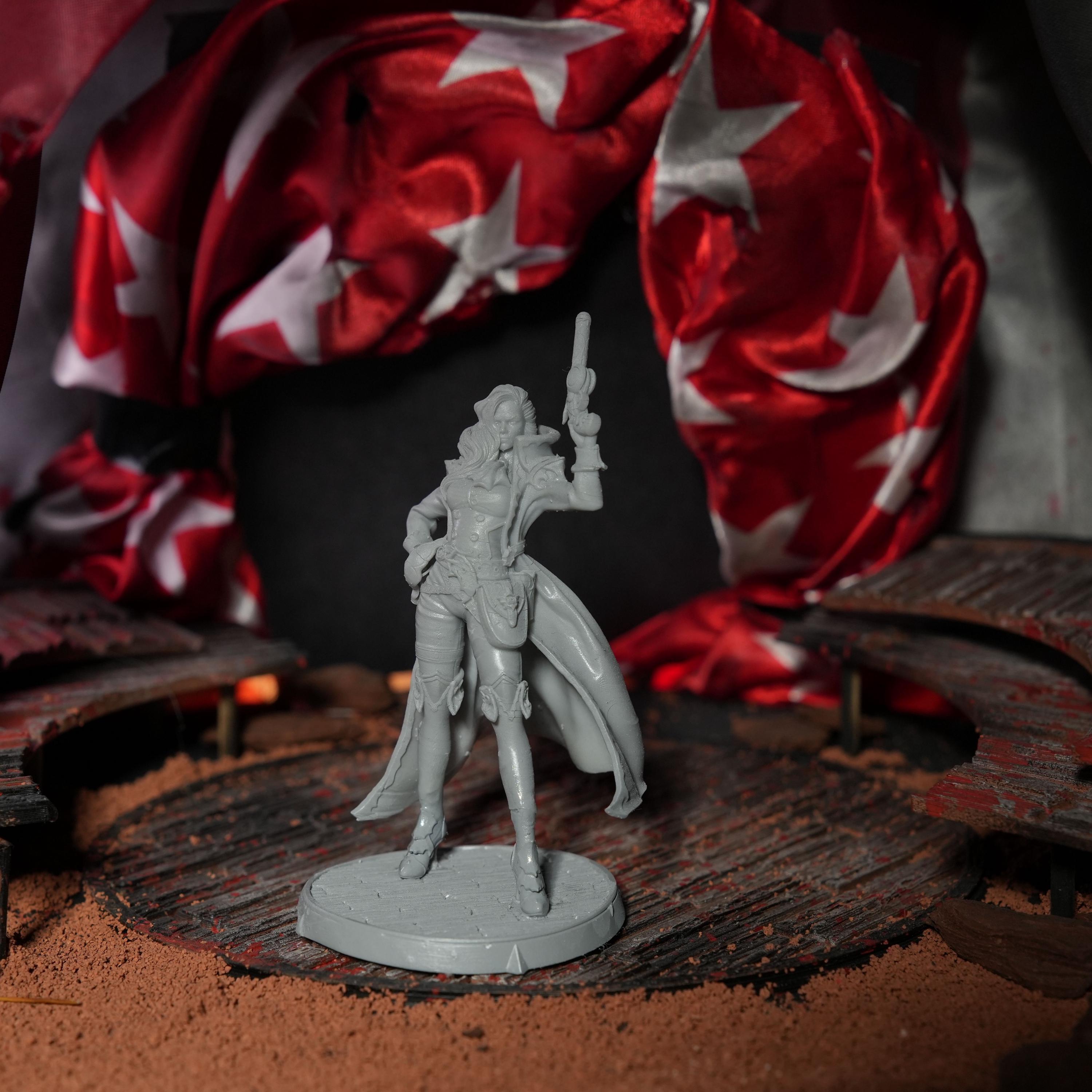 3D Printed Resin Miniature: Hero Woman - 12K Unpainted RPG Figure