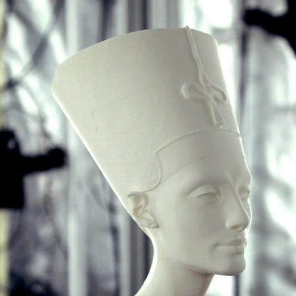 Nefertiti Bust Replica - Neues Museum | Egyptian Queen Statue | Ancient Egypt Home Decor | 12k Resin or Marble composite
