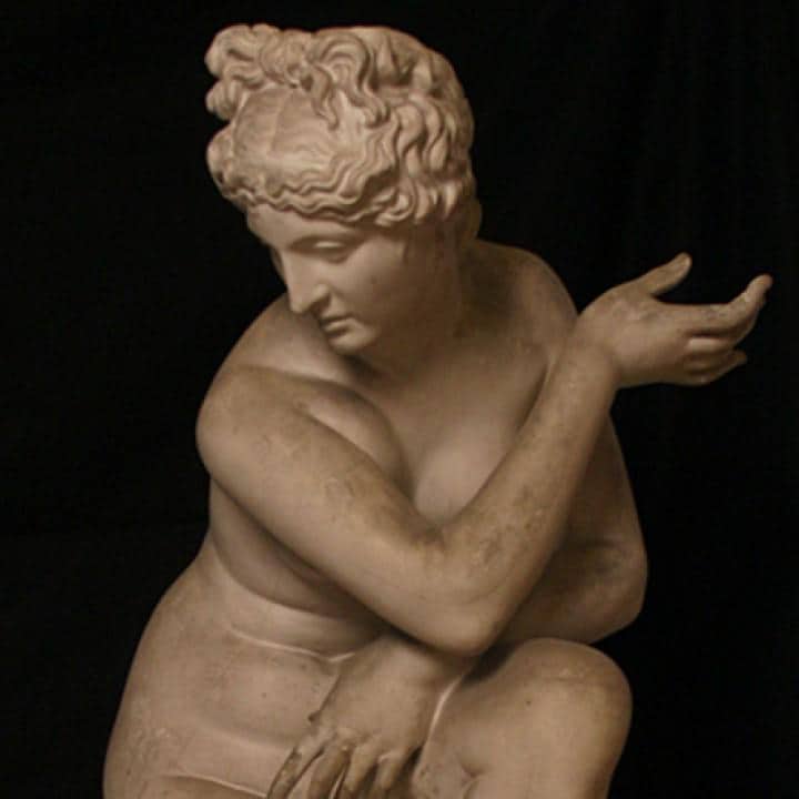 Crouching Venus Statue | Bathing Aphrodite | Roman Goddess Art | 12k Resin or Marble composite