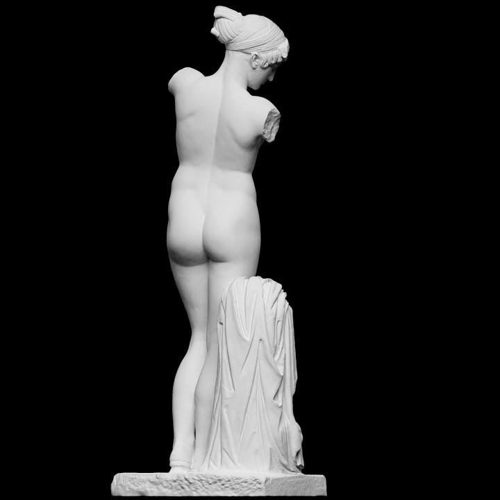 Esquiline Venus Statue | Capitoline Museums Replica | Roman Goddess Art | 12k Resin or Marble composite