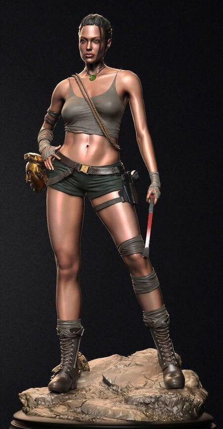 This 1/6 scale Lara Croft 12K hand-painted figure