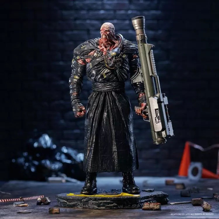 Resident Evil Nemesis Figure | Hand-Painted & Unpainted Options
